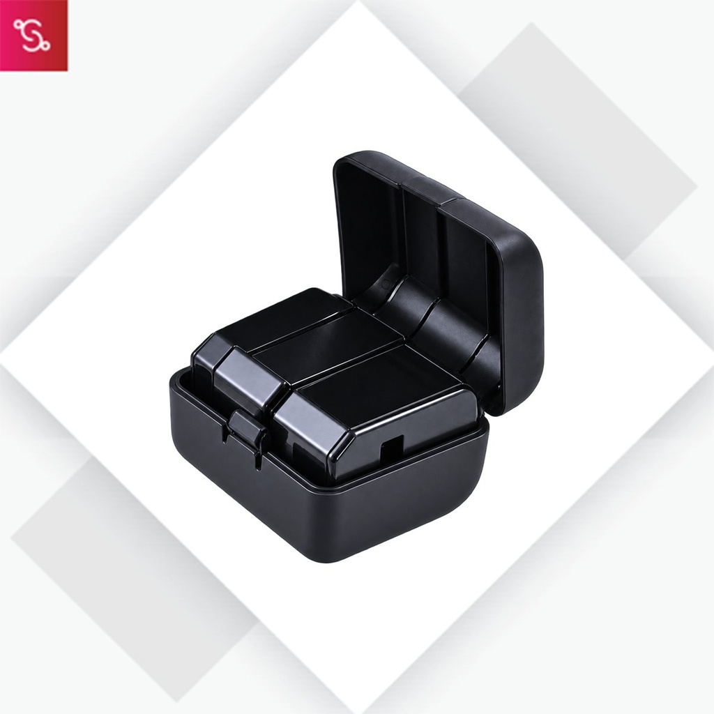 [SUG-GA01] On (Universal Travel Adapter with case)